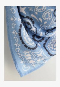 Niet geselecteerd, blue bandana