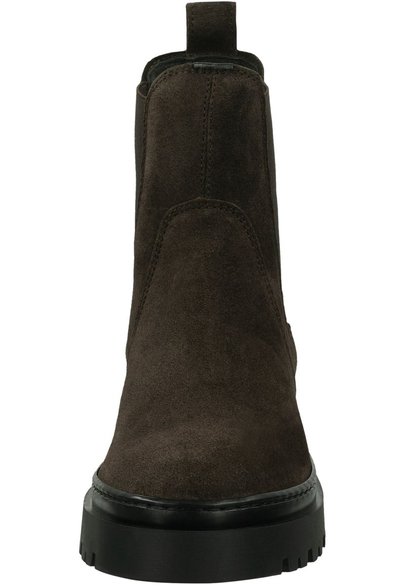 Braune Wildleder-Ankle-Boots mit runder Zehenform, dezenten Nähten, Ziehlasche an der Ferse und einer strukturierten schwarzen Gummisohle.