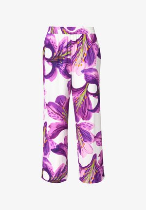 Pantalones pijama florales con fondo blanco y grandes flores en tonos púrpura y rosa, cintura elástica y diseño de pierna ancha. Textura suave.