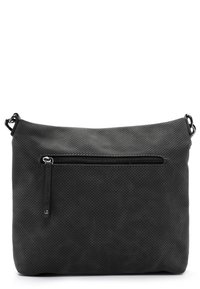 Schwarze perforierte Leder-Umhängetasche mit einem mit Reißverschluss versehenen Frontfach, strukturierten Oberfläche und Metallbeschlägen. Quadratische Form und verstellbarer Schulterriemen.