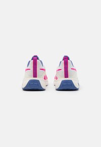 Reebok NFX - Edzőcipő - chalk/stepur/laspin