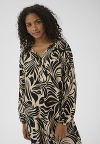Kaffe CELIA - Robe de jour - feather gray/black graphic