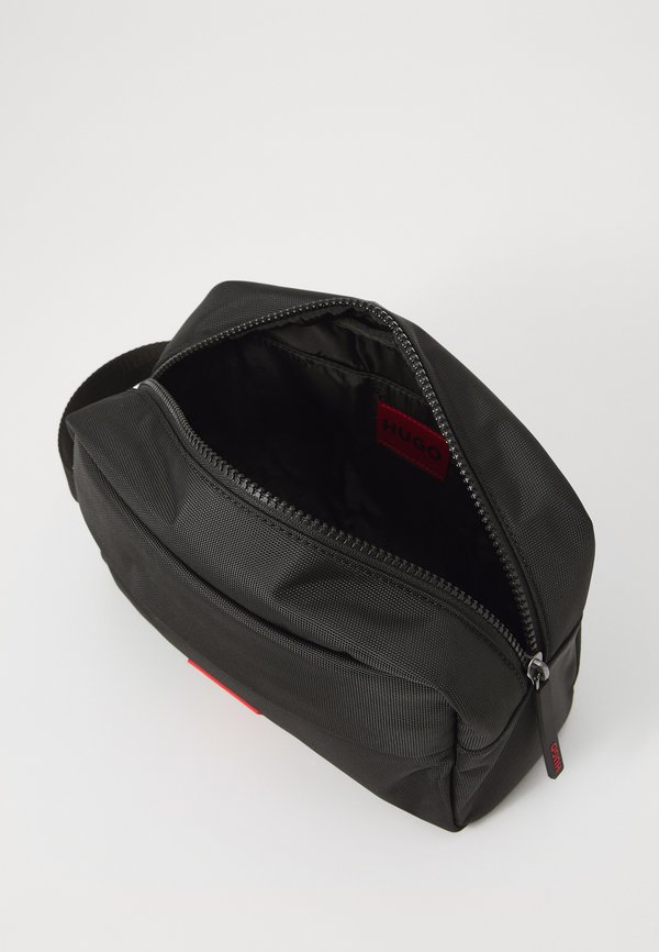 ETHON WASHBAG - Wash bag4