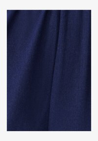 Unselected, navy blue