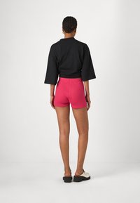 Even&Odd RIB TINY SHORTS 2 PACK - Shorts - black/pink