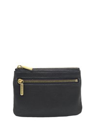 Pochette zippée en cuir noir, dotée de deux fermetures éclair en métal, d'accents en matériel doré et d'une texture lisse. Forme rectangulaire compacte.