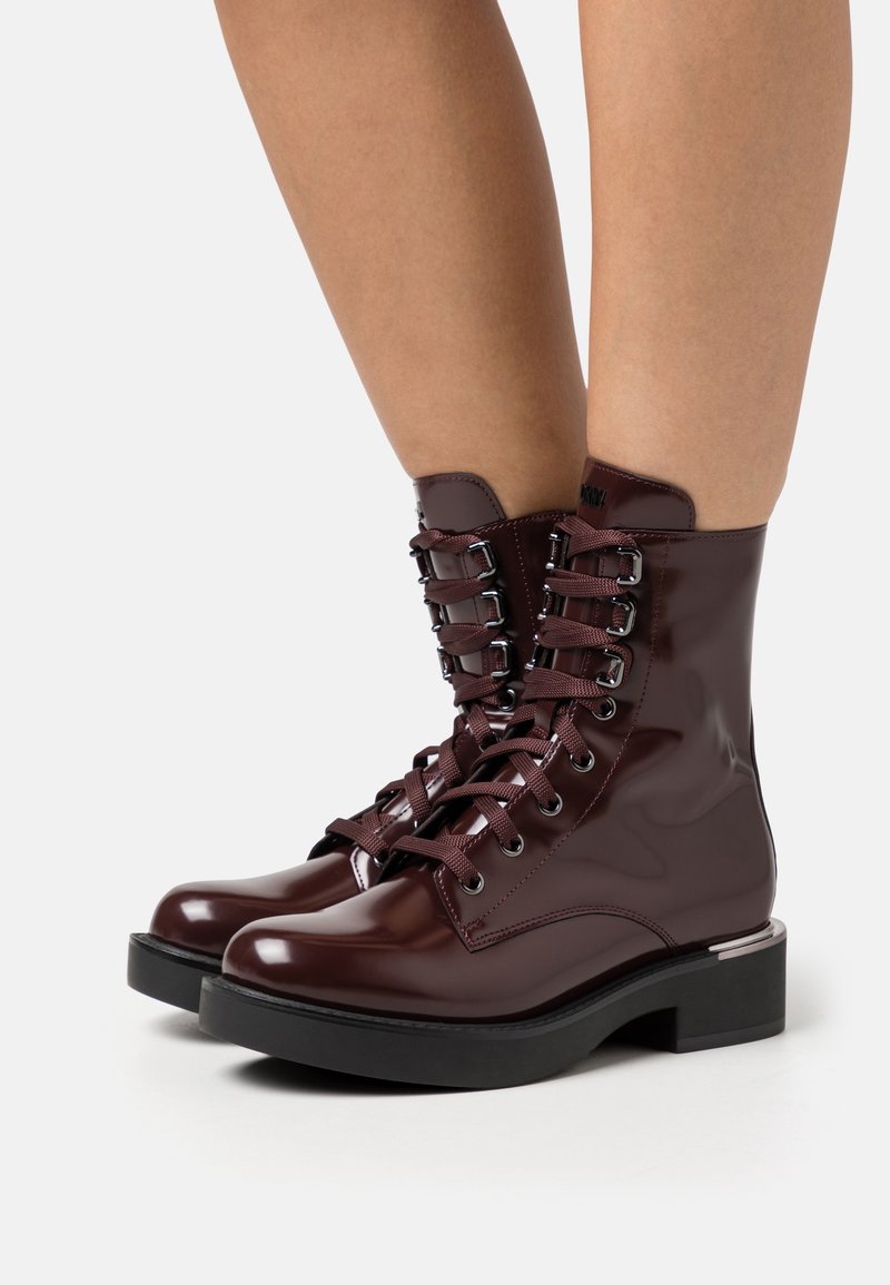DKNY Stivaletti con plateau - bordeaux