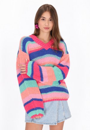 - Sweter