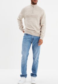 Creeks AMERICAN INSPIRATION FASHION  COOL TRUCKER-KRAGEN UND REISSVERSCHLUSS - Strickpullover - gris clair