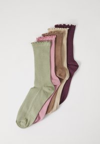 Unselected, light brown/light green/bordeaux