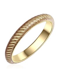Arany gyűrű, amelynek külső szélén csavart textúra, sima belső sáv és fényes felület található, kiemelve a kontrasztos dizájn elemeket.