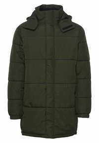 Mørkegrønn pufferjakke med hette, med kviltet design, lange ermer og rett snitt. Inkluderer svarte detaljer ved halslinningen.
