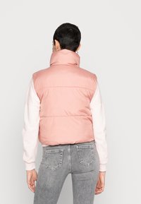 ONLY RICKY SHORT REV OTW NOOS - Colete - cameo brownpeach