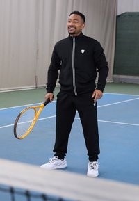 EA7 Emporio Armani TRAIN PREMIUSHIELD TRACK SUIT - Trenirka - black