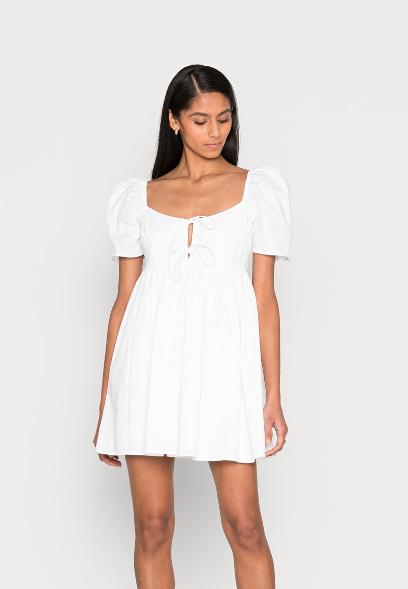 Abercrombie & Fitch KEYHOLE BABYDOLL Day dress white Zalando.co.uk