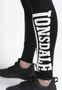 Lonsdale SHUSTOKE - Legging (type pantalon) - black