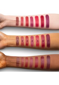 Charlotte Tilbury MATTE REVOLUTION - Lippenstift - walk of no shame