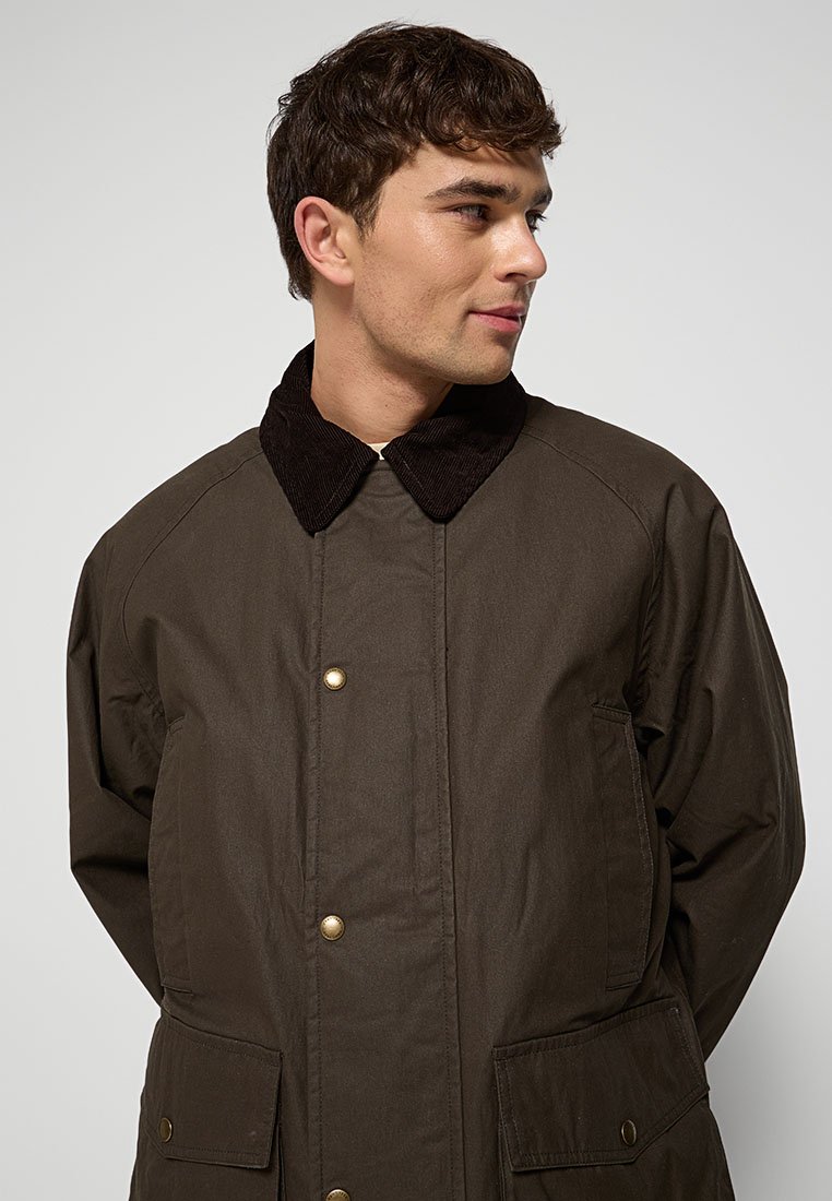 RELAXED FIT 3 IN 1