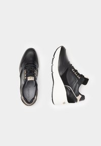 basquette nero giardini