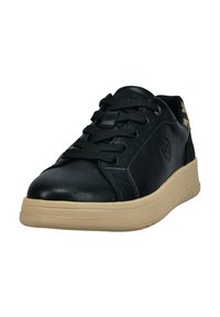 Schwarze Leder-Sneaker mit runder Zehenform, strukturiertem Design und schwarzen Schnürsenkeln. Beiger Gummi-Sohle und Camouflage-Musterakzent an der Ferse.