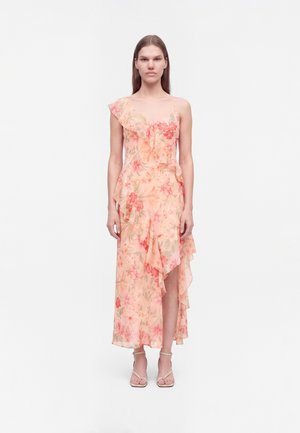 New Look, FLORAL RUFFLED MIDI - Robe de cocktail - orange