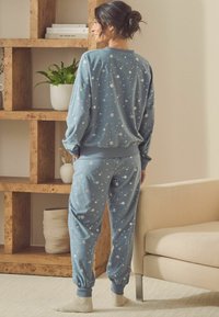 Next REGULAR FIT  - Pyjamahousut/-shortsit - blue snowflake