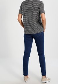 Superdry & Co Camiseta estampada - black