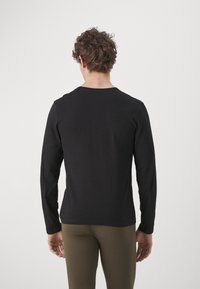 BOSS CLASSIC 3 PACK - Pižamos viršutinė dalis - black