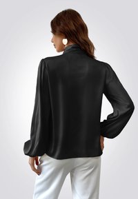 Cupshe STYLISH CASUAL BOW  - Blůza - black