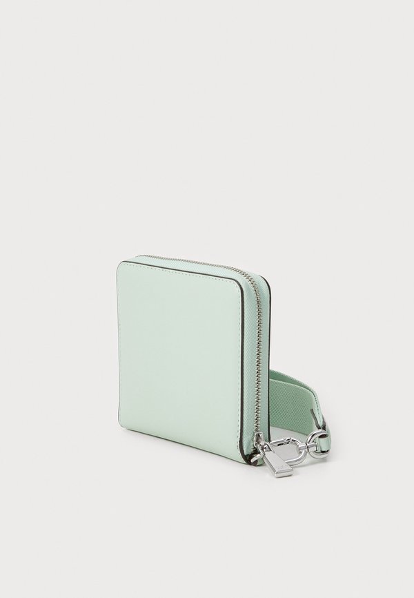 LABEL SMALL COMPACT WRISTLET - Wallet - pistachio ice2