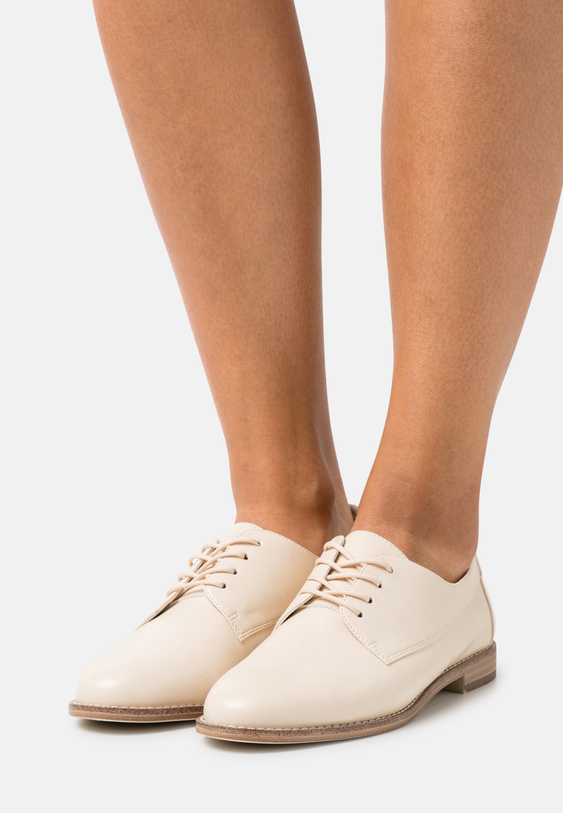 Tamaris Veterschoenen - beige matt/beige - Zalando.be