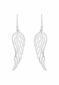 Pendientes de plata en forma de alas de ángel, con un intrincado diseño recortado y un cierre de gancho para un ajuste seguro.