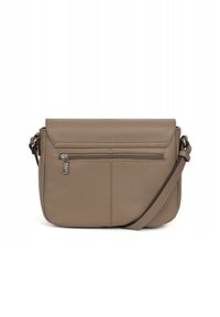 Borsa a tracolla di medie dimensioni in pelle beige, con una tasca frontale con zip, design piatto, tracolla regolabile e dettagli di cucitura sottili.