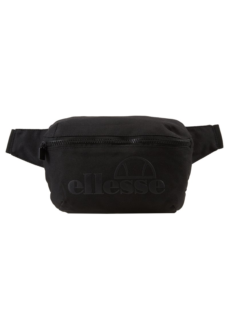Riñonera de tela negra con un compartimento con cremallera, logo grabado y correa ajustable. Forma compacta y rectangular, textura suave.