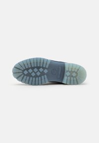 Timberland Nööritavad poolsaapad - navy