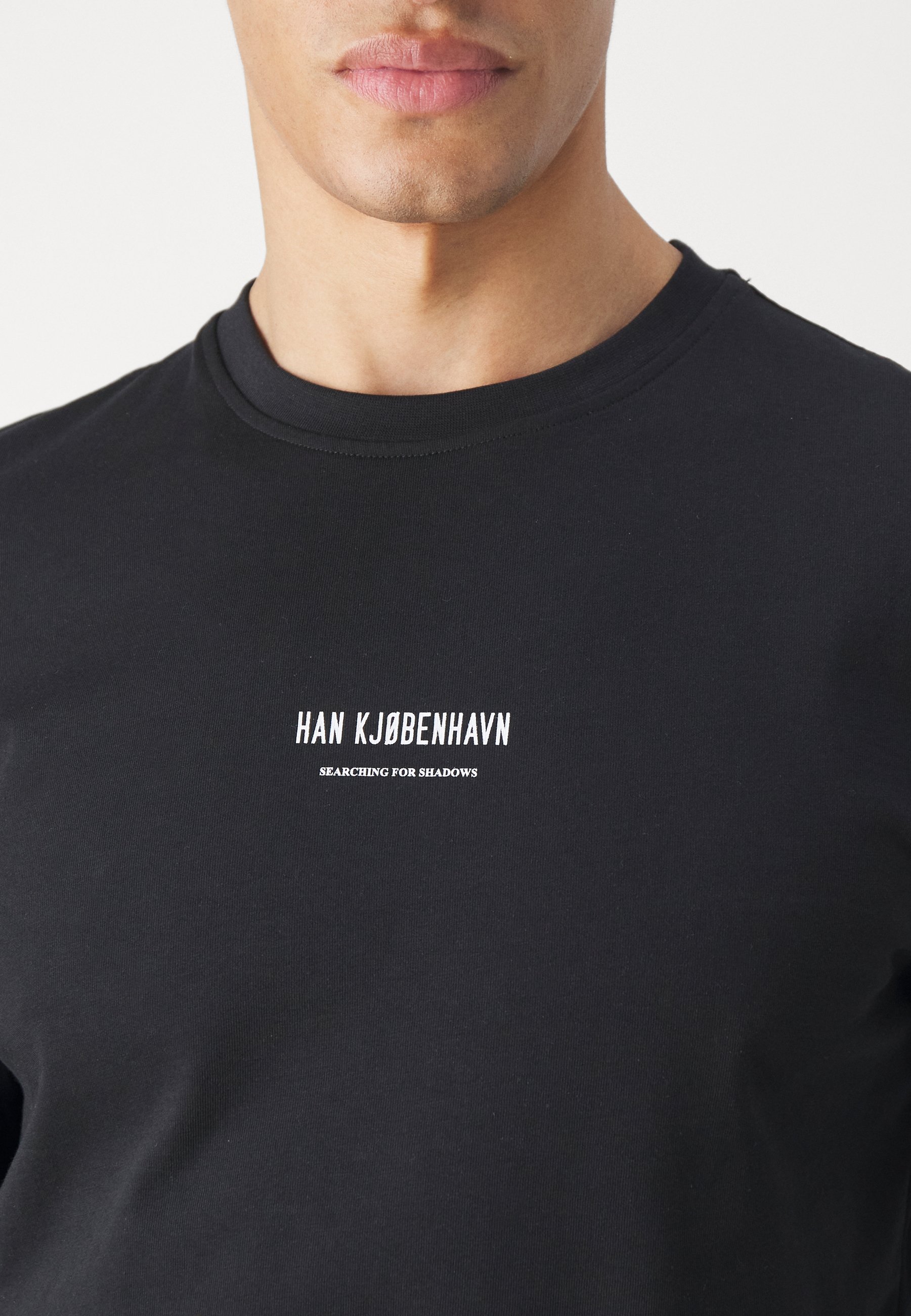 Han Kjøbenhavn SHADOWS MOON TEE UNISEX - T-shirt à manches