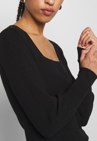 Vero Moda Strickpullover - black