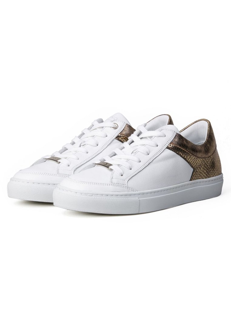 KUNOKA GABRIELLE - Sneakers laag - white/wit - Zalando.nl