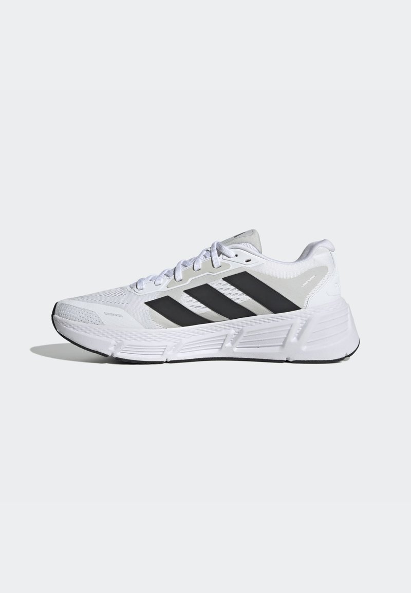 adidas Performance QUESTAR 2 - Katujuoksukengät - cloud white/core black/grey one