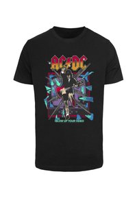 Juodas medvilninis marškinėlis su spalvotu gitaristo grafinu, tekstais "AC/DC" ir "BLOW UP YOUR VIDEO", su meno elementais, tokiais kaip suskilusi stiklas.