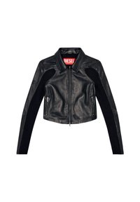 Veste cropped en cuir noir avec une fermeture éclair sur le devant, un col et un tissu contrastant le long des manches. Comprend un logo "DIESEL" au niveau du col.