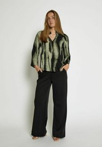 PEPPERCORN JEANNE - Blouse - grape leaf print