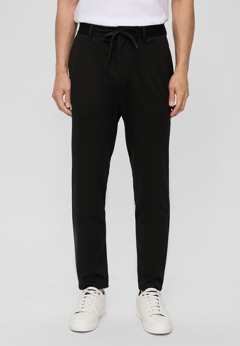 s.Oliver BLACK LABEL Broek - schwarz