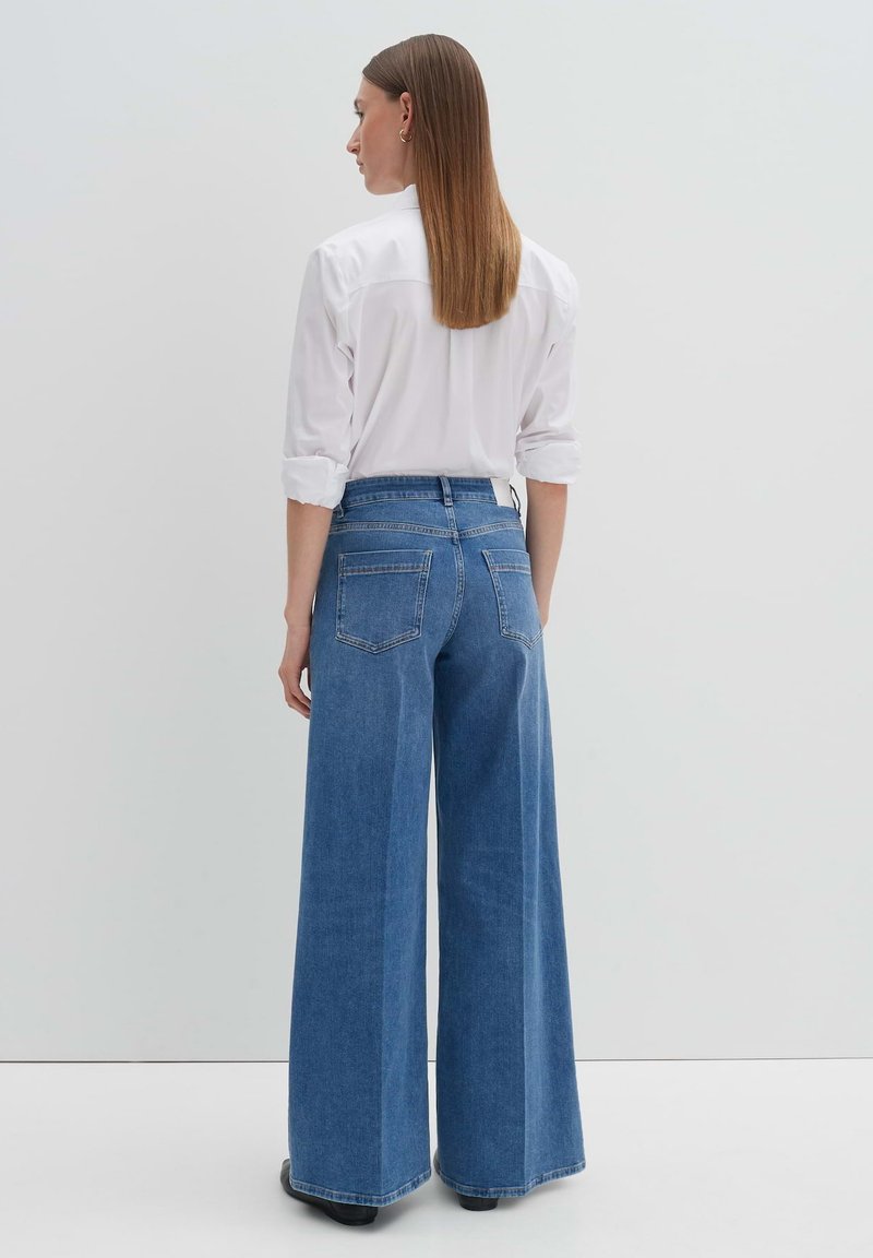 Someday Jeans Larghi Donna CELLMA Palazzo, Extra Wide Leg, Vita Media, In Cotone BCI Mix, Colore Denim