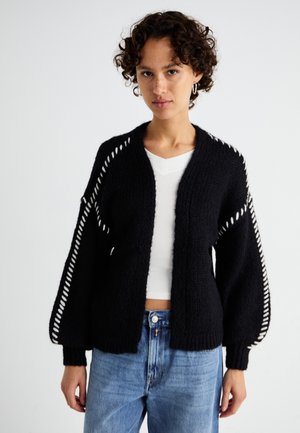 FENG LS V-NECK GA BOO - Vest - black