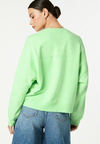 Next RAW DETAIL CREW NECK  - Felpa - apple green