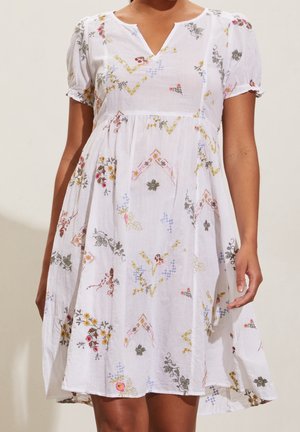 Robe de jour - white