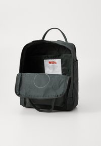 Fjällräven KÅNKEN MINI UNISEX - Mochila - forest green