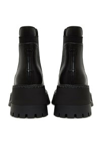 Cesare Gaspari Botines bajos - black