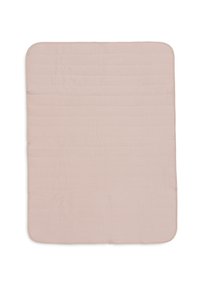 Tapis à langer rectangulaire rose pâle avec des coins arrondis et un léger matelassage horizontal sur un fond blanc.